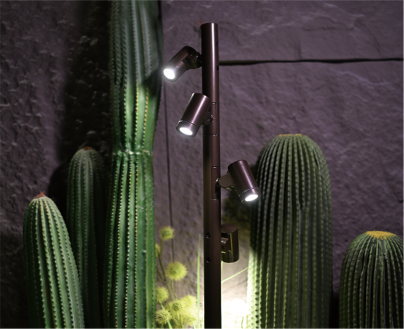 Street and Garden Pole Luminaires